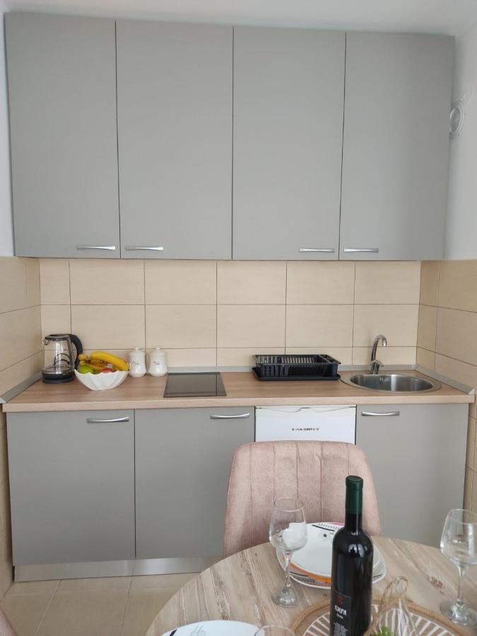 Apartman Andjela ปลูชิเน ภายนอก รูปภาพ